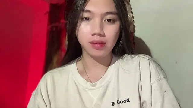 Snapshot of kat_mire chatting on October 26, 5:52 pm kat mire online show from October 26, 5:52 pm