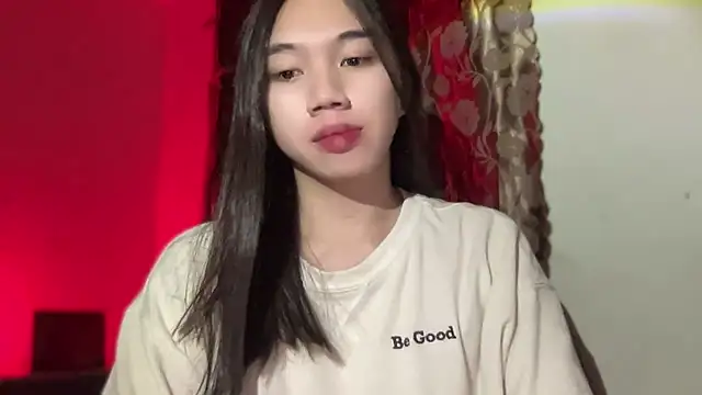 Snapshot of kat_mire chatting on November 11, 6:19 pm kat mire online show from November 11, 6:19 pm