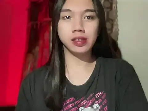 Snapshot of kat_mire chatting on November 25, 5:57 pm kat mire online show from November 25, 5:57 pm