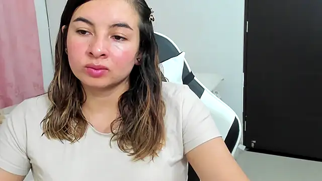 ADHARAMILLER  1111 online show from March 26, 12:39 am