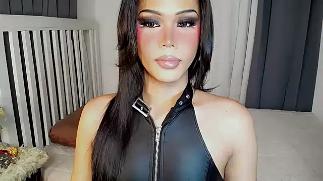 Snapshot of Candicebloom chatting on November 29, 9:18 pm Candicebloom online show from November 29, 9:18 pm