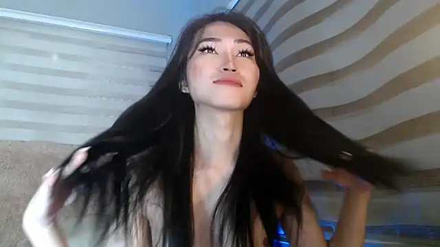 lovelychanel69xx online show from October 4, 10:52 pm