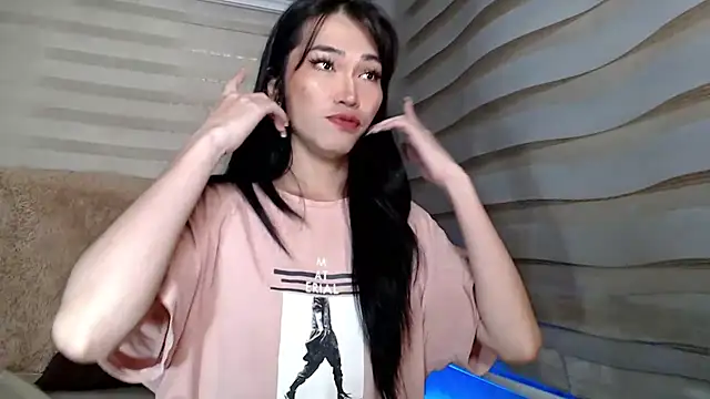 lovelychanel69xx online show from October 5, 11:02 pm