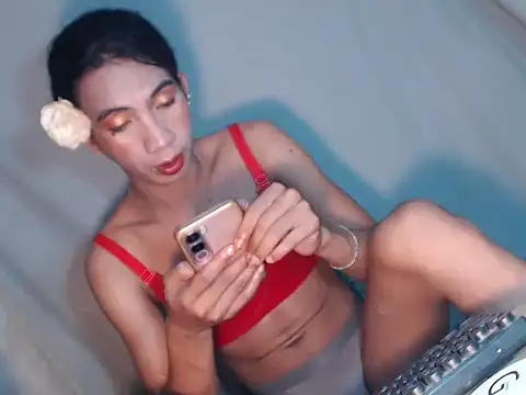 xyourdreamtrans online show from February 25, 2:10 am