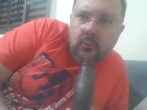 Luised80 online show from April 13, 5:57 am