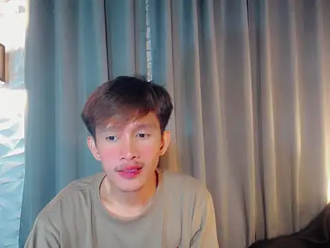 Snapshot of prince_elaijah chatting on December 19, 5:09 pm prince elaijah online show from December 19, 5:09 pm