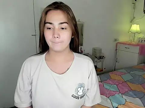 Snapshot of Alovelydoll_nica chatting on May 27, 12:46 pm Alovelydoll nica online show from May 27, 12:46 pm