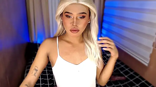 Snapshot of _tipsandchips chatting on October 11, 6:39 pm tipsandchips online show from October 11, 6:39 pm