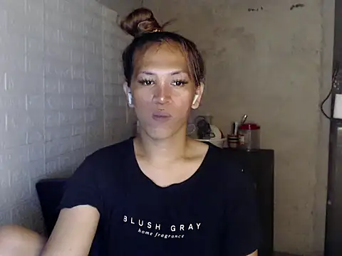 isabellabigcock06 online show from April 9, 2:22 pm