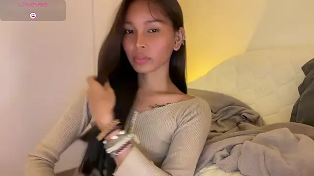  sexyanne69  online show from April 4, 4:26 pm