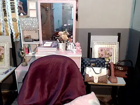 miya khali online show from November 5, 6:02 am