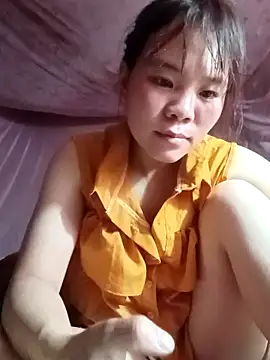 Nguyet135 online show from April 13, 2:00 pm