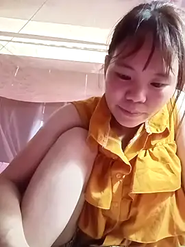 Nguyet135 online show from April 17, 3:31 am