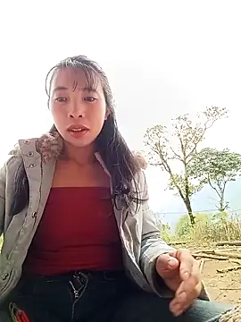 Snapshot of emaame68 chatting on November 20, 1:17 am emaame68 online show from November 20, 1:17 am