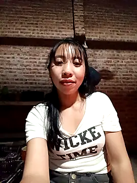 Snapshot of emaame68 chatting on November 30, 12:31 pm emaame68 online show from November 30, 12:31 pm