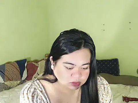 Im ur mother online show from March 25, 5:08 pm