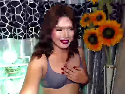 Snapshot of Arisafox chatting on August 5, 11:35 am Arisafox online show from August 5, 11:35 am