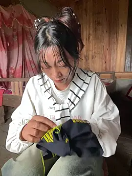 isaaa5 online show from October 24, 8:55 am