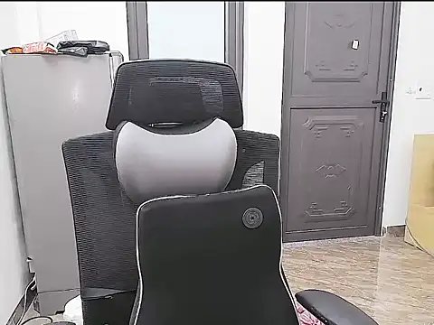 Shulee21 online show from October 13, 2:33 am