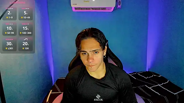 Maximiliano scoott   online show from September 18, 8:33 pm