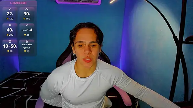 Maximiliano scoott   online show from October 3, 6:49 pm