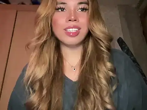 goddessofalltime online show from April 5, 3:36 am