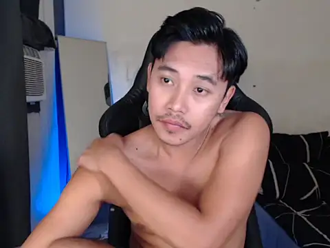 alexsuckable01 online show from October 10, 3:33 pm