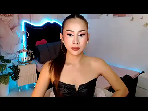 Sluttyvana online show from March 10, 8:14 pm