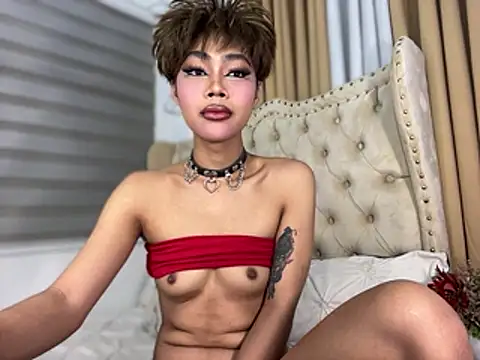 Snapshot of Innocent_yanixx69 chatting on July 7, 3:27 pm Innocent yanixx69 online show from July 7, 3:27 pm