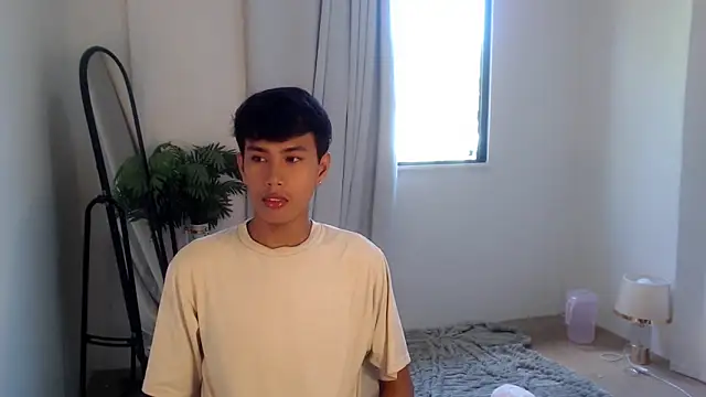 Snapshot of shokolet_2001 chatting on September 13, 1:49 am shokolet 2001 online show from September 13, 1:49 am