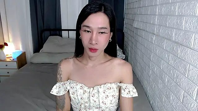 Snapshot of TRANSGODDESSA chatting on May 19, 2:29 am TRANSGODDESSA online show from May 19, 2:29 am