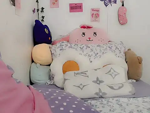 classy adallia online show from March 22, 5:22 am