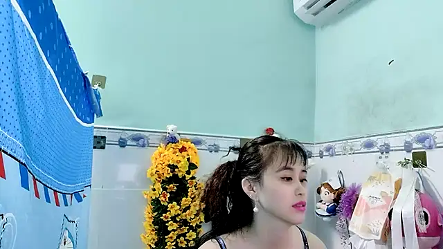 Snapshot of emgaixinhngoan chatting on September 26, 12:20 pm emgaixinhngoan online show from September 26, 12:20 pm