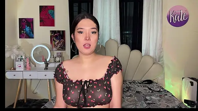 KateMadness online show from March 6, 1:13 am