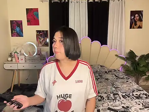 KateMadness online show from March 28, 3:33 pm