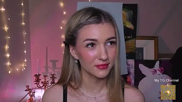 Snapshot of BeatrixGummer chatting on November 21, 8:18 pm BeatrixGummer online show from November 21, 8:18 pm