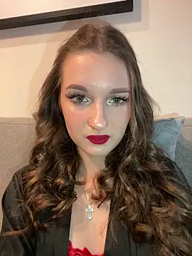 AdelinaEmber online show from September 18, 7:54 am