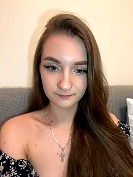 AdelinaEmber online show from November 27, 10:17 am