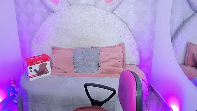 Snapshot of Sarita_jane chatting on June 23, 3:04 am Sarita jane online show from June 23, 3:04 am