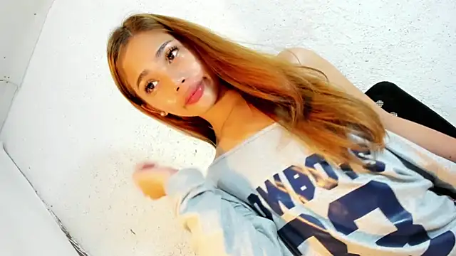 Snapshot of Ts_morena chatting on June 14, 1:03 am Ts morena online show from June 14, 1:03 am