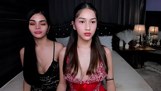 Snapshot of CandyLorre chatting on October 6, 2:47 pm CandyLorre online show from October 6, 2:47 pm