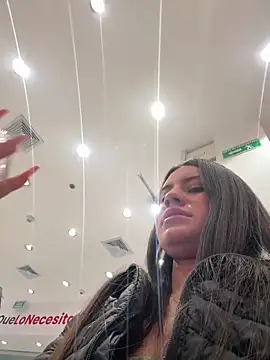 Isabella21  online show from October 7, 10:51 pm