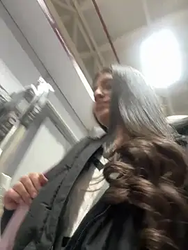 Isabella21  online show from February 22, 12:23 am