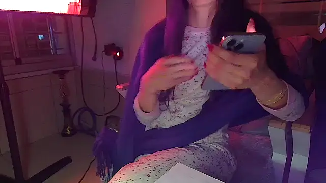 FenaLady online show from January 6, 9:50 pm