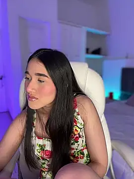 julieta jhonss online show from January 12, 2:28 am