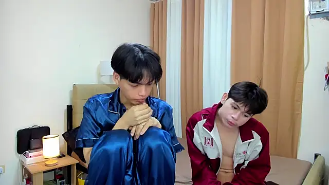 hotfreshdior online show from September 25, 5:38 pm