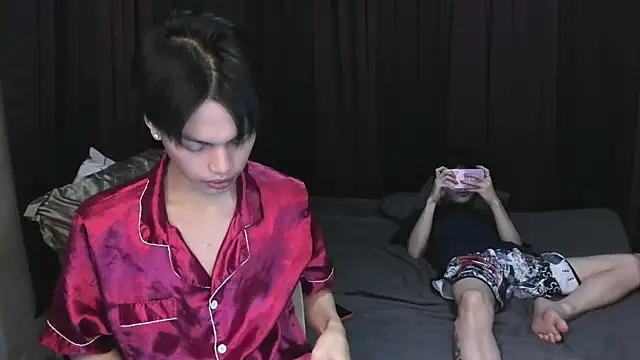 hotfreshdior online show from February 25, 4:38 pm