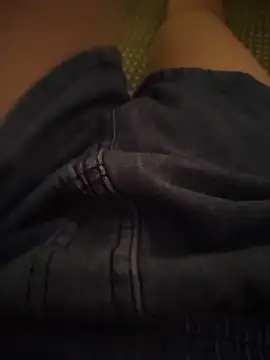 daisylouis online show from June 15, 5:31 am