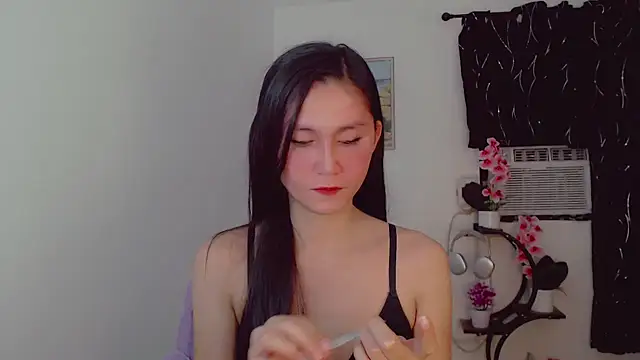 anne smithe online show from September 15, 8:09 pm