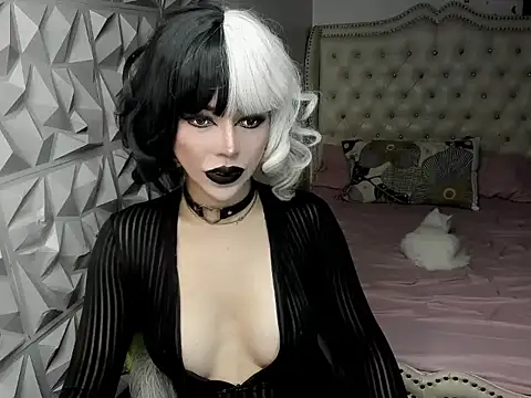 janecomander online show from May 26, 4:19 am